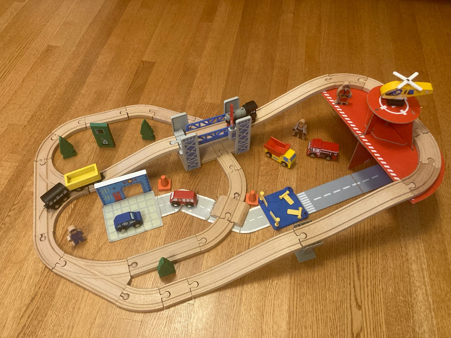 Imaginarium Express Rescue Train Set