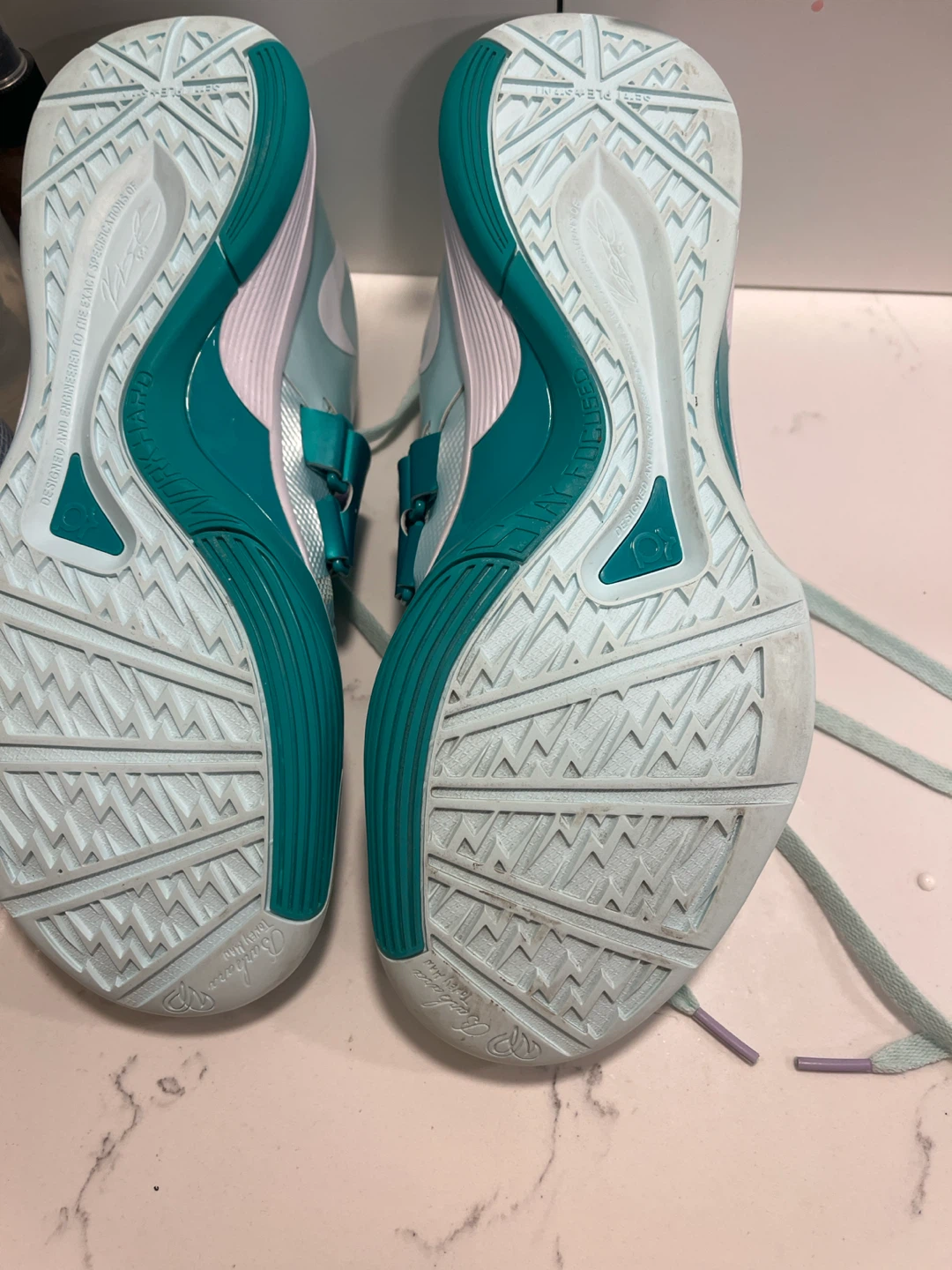 Kd 14 “Easter” Colourway basketball shoe Size 11 US - photo 4