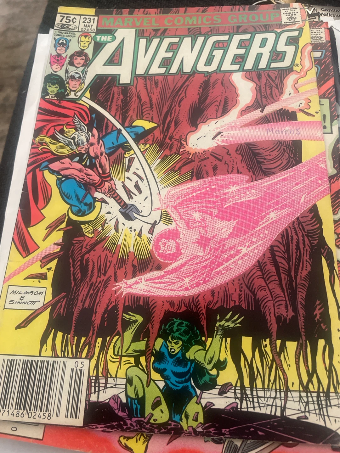 The Avengers Comic - Issue 231