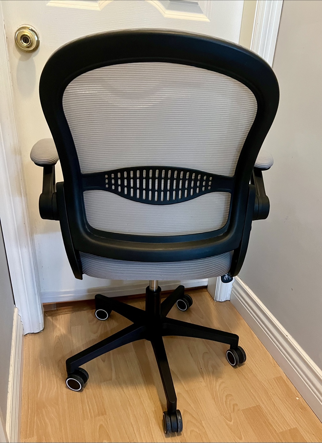 Grey Mesh Office Chair with Adjustable Arms - photo 2