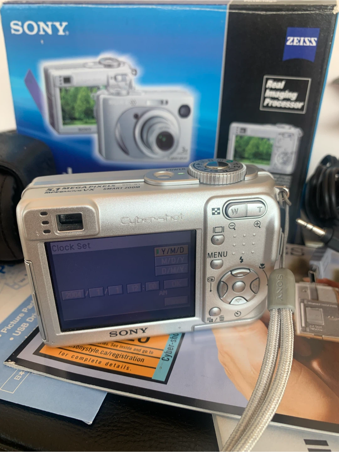 Sony Cyber-shot DSC-W1 Digital Camera - photo 4