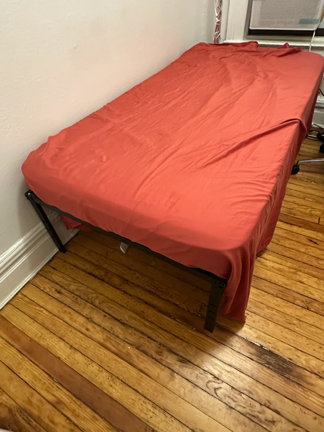 Twin Platform Bed Frame + Clean Mattress Bundle - photo 2