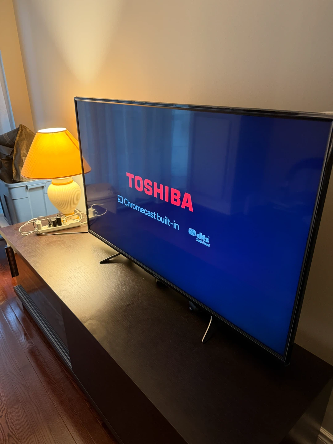 Toshiba 55 inch 4K TV with Chromecast Built-in