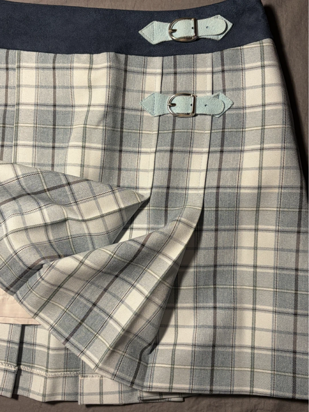 SPA Jeans Plaid Pleated Mini Skirt with Buckle Detail - photo 4