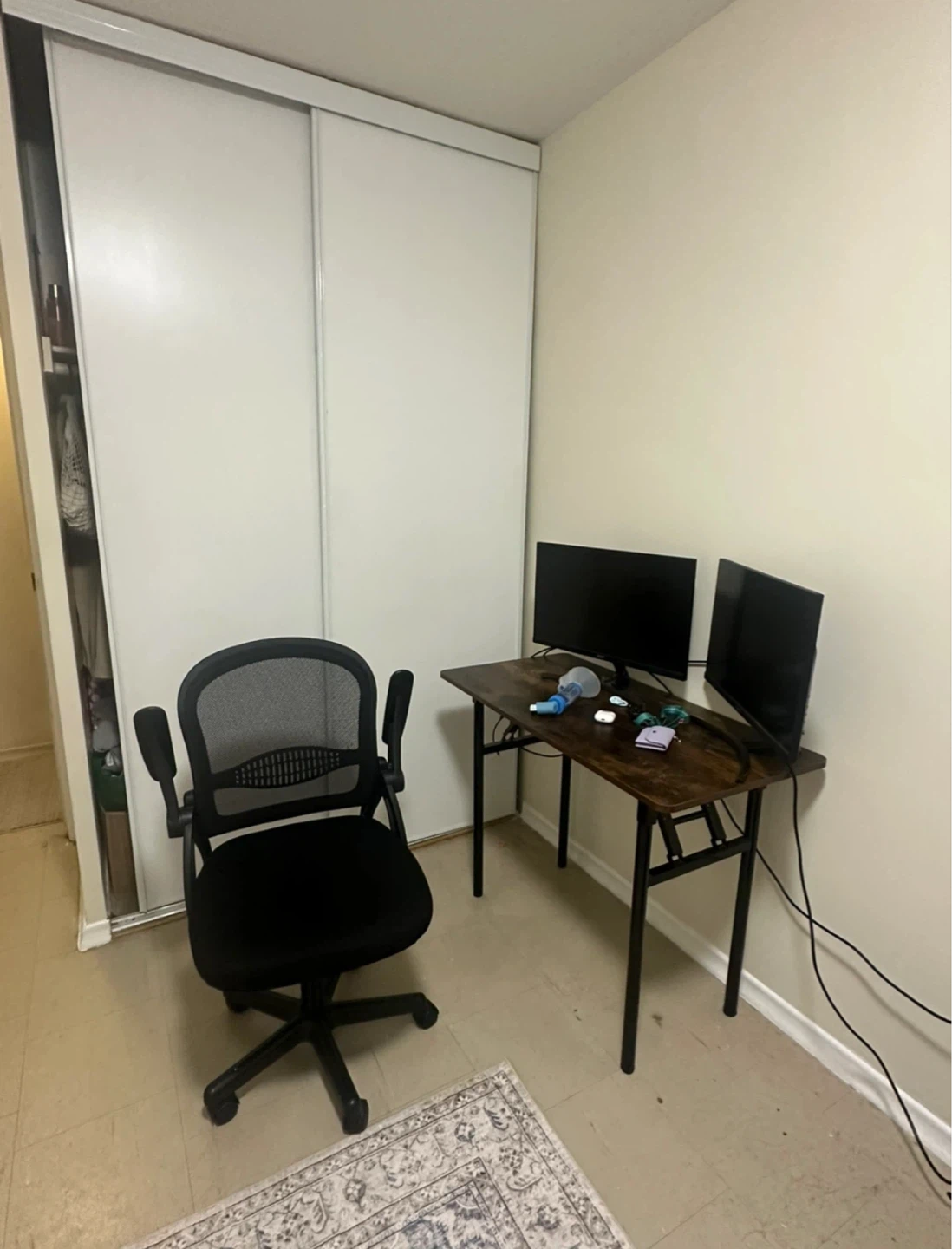 Black Mesh Office Chair with Flip-Up Arms - photo 3