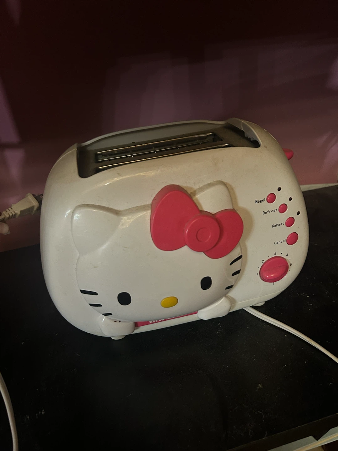 Hello Kitty Toaster – Rare Kitchen Appliance - photo 2