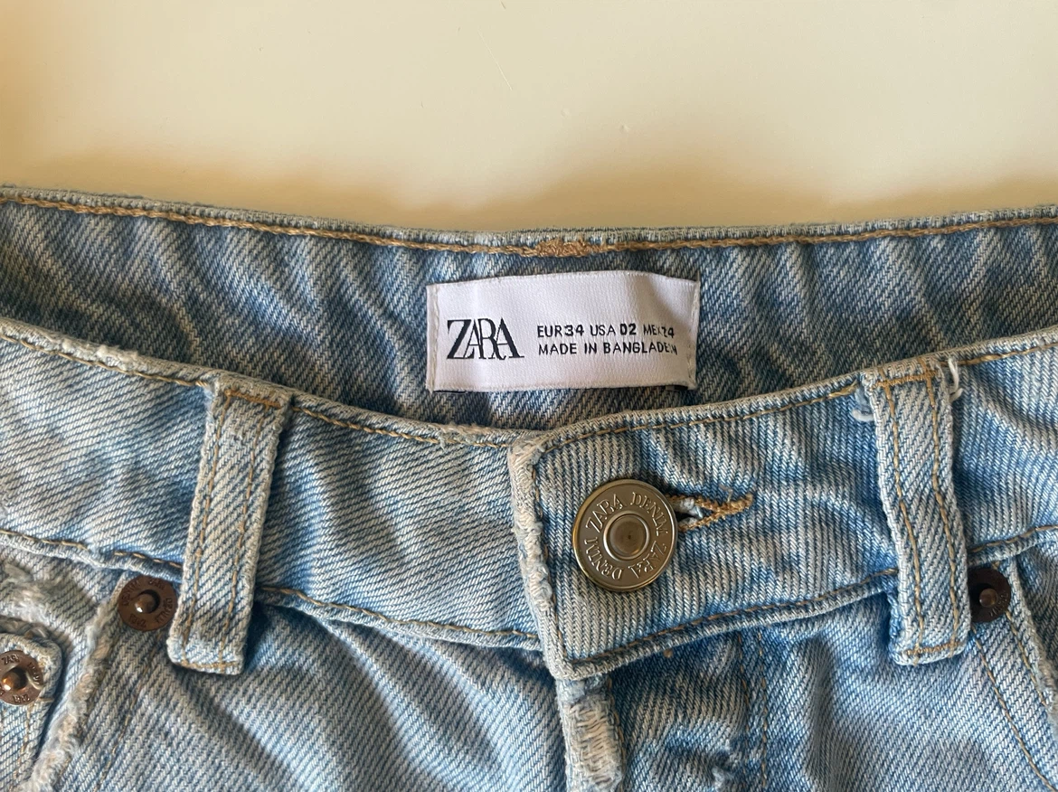 Zara Denim Shorts - photo 3