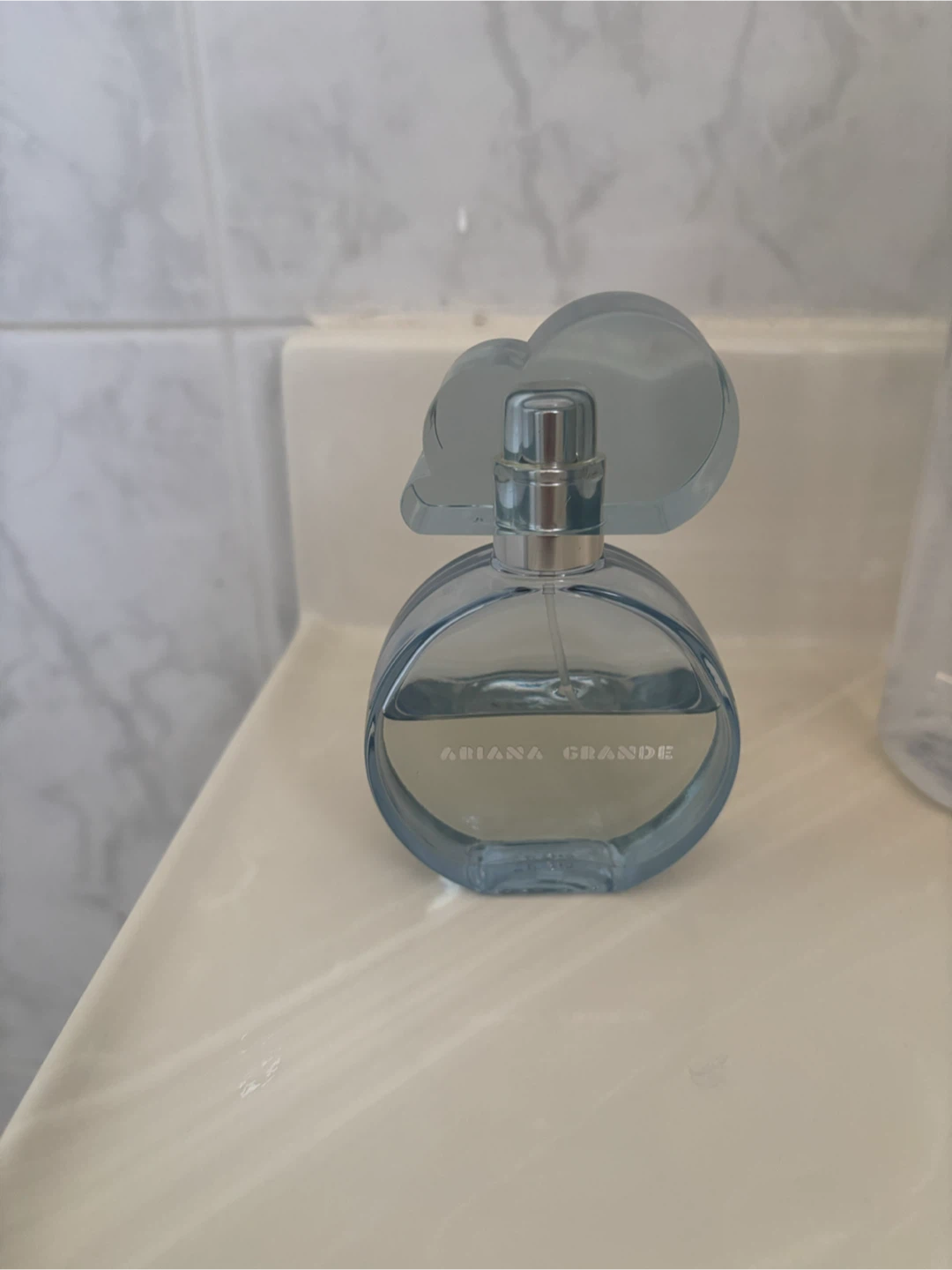 Ariana Grande - Cloud perfume