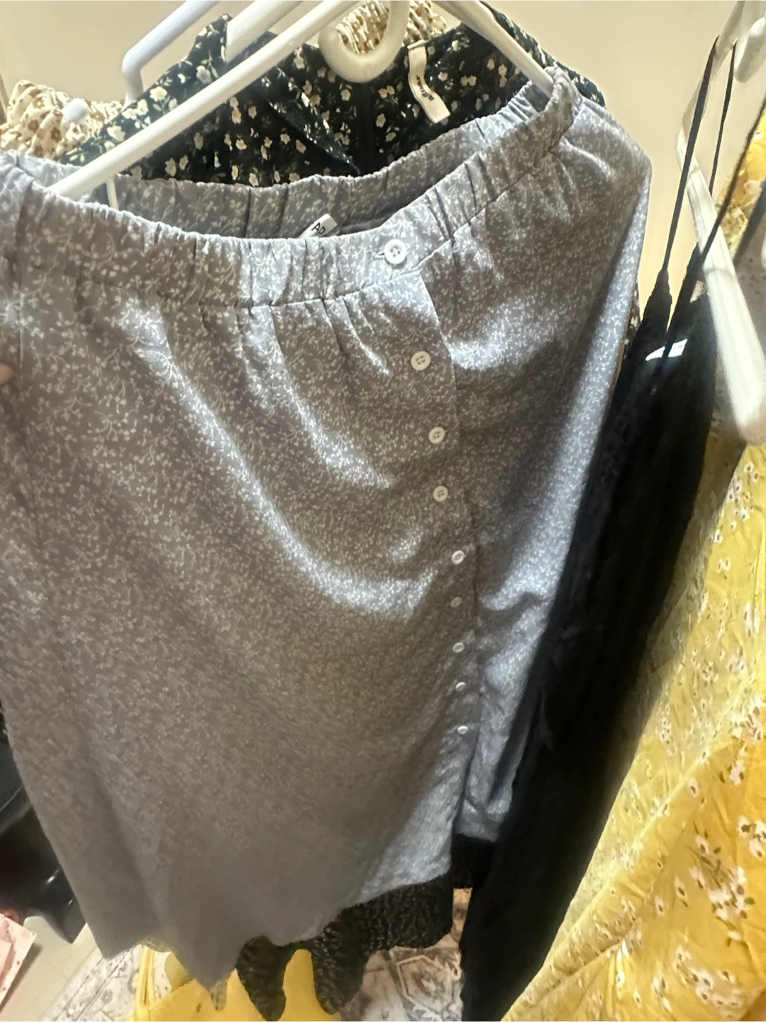 Summer skirts and dresses - photo 3