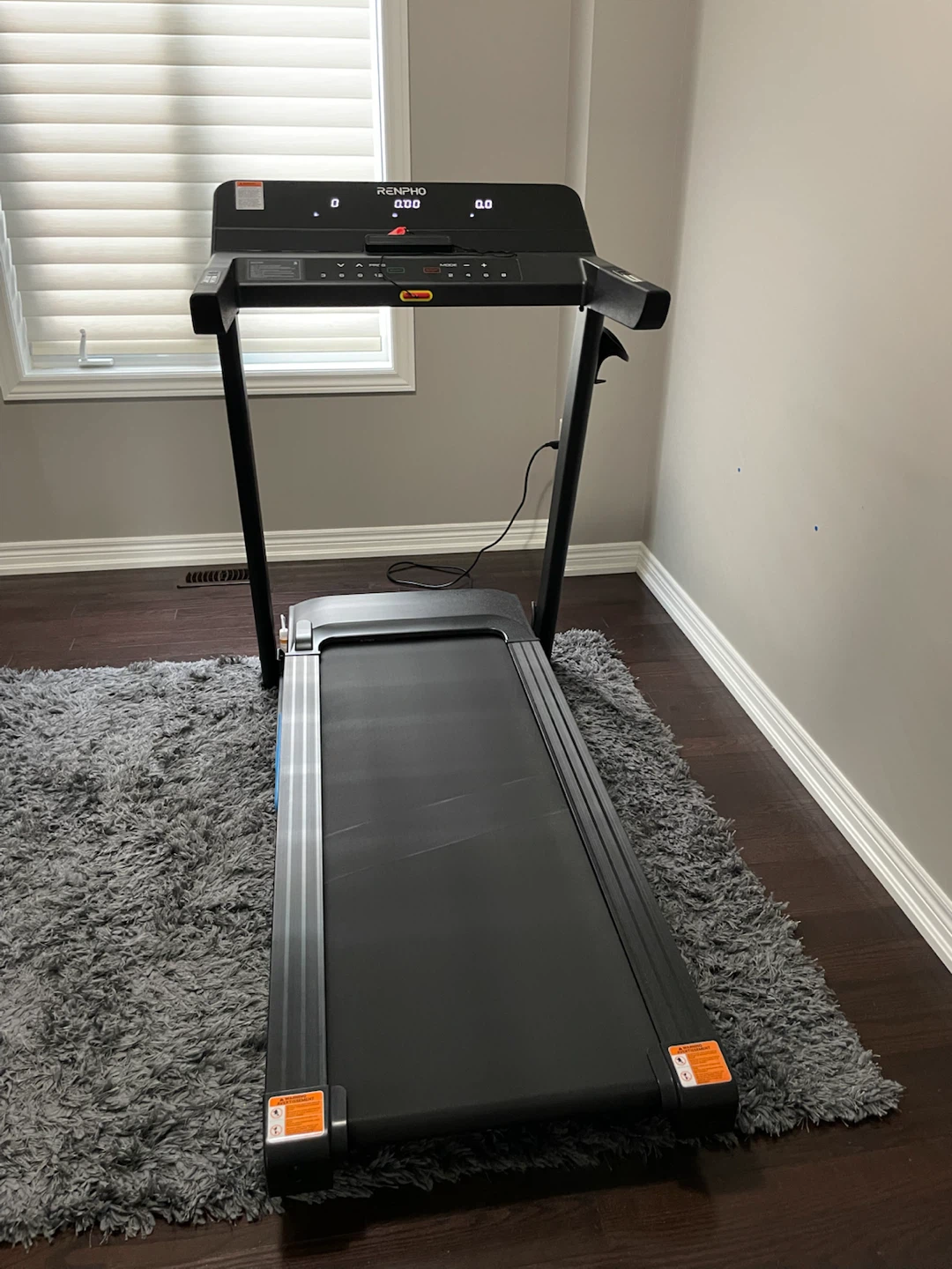 RENPHO Treadmill in Excellent Condition - photo 2