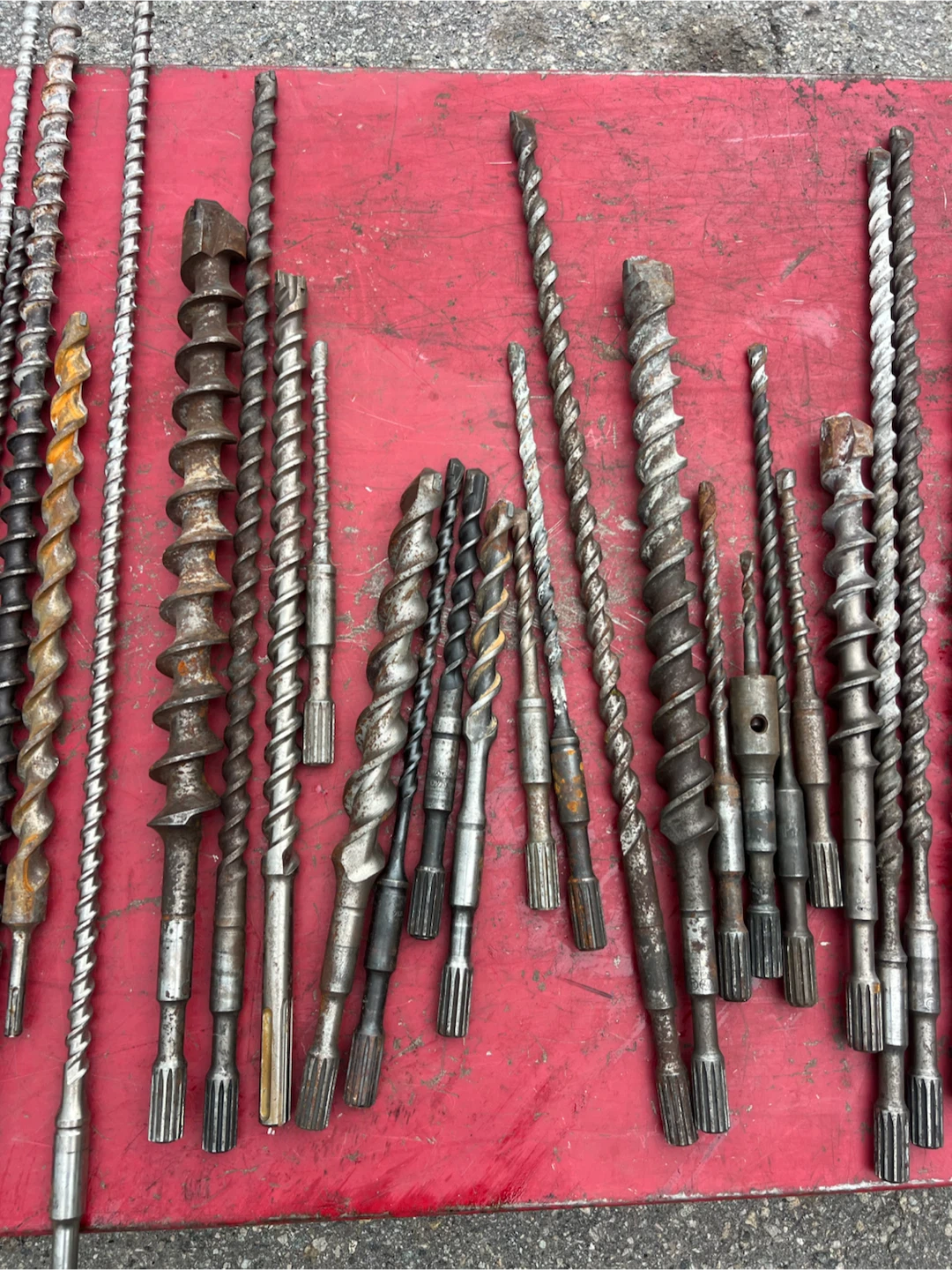Lot of Assorted Masonry Drill Bits - photo 4