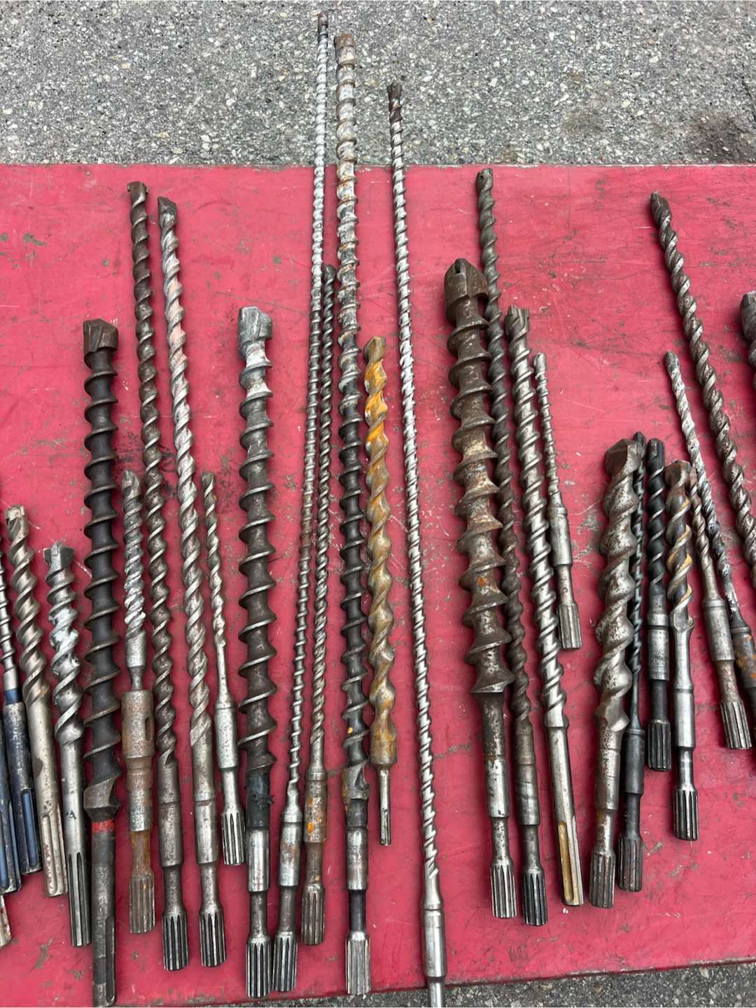 Lot of Assorted Masonry Drill Bits - photo 5