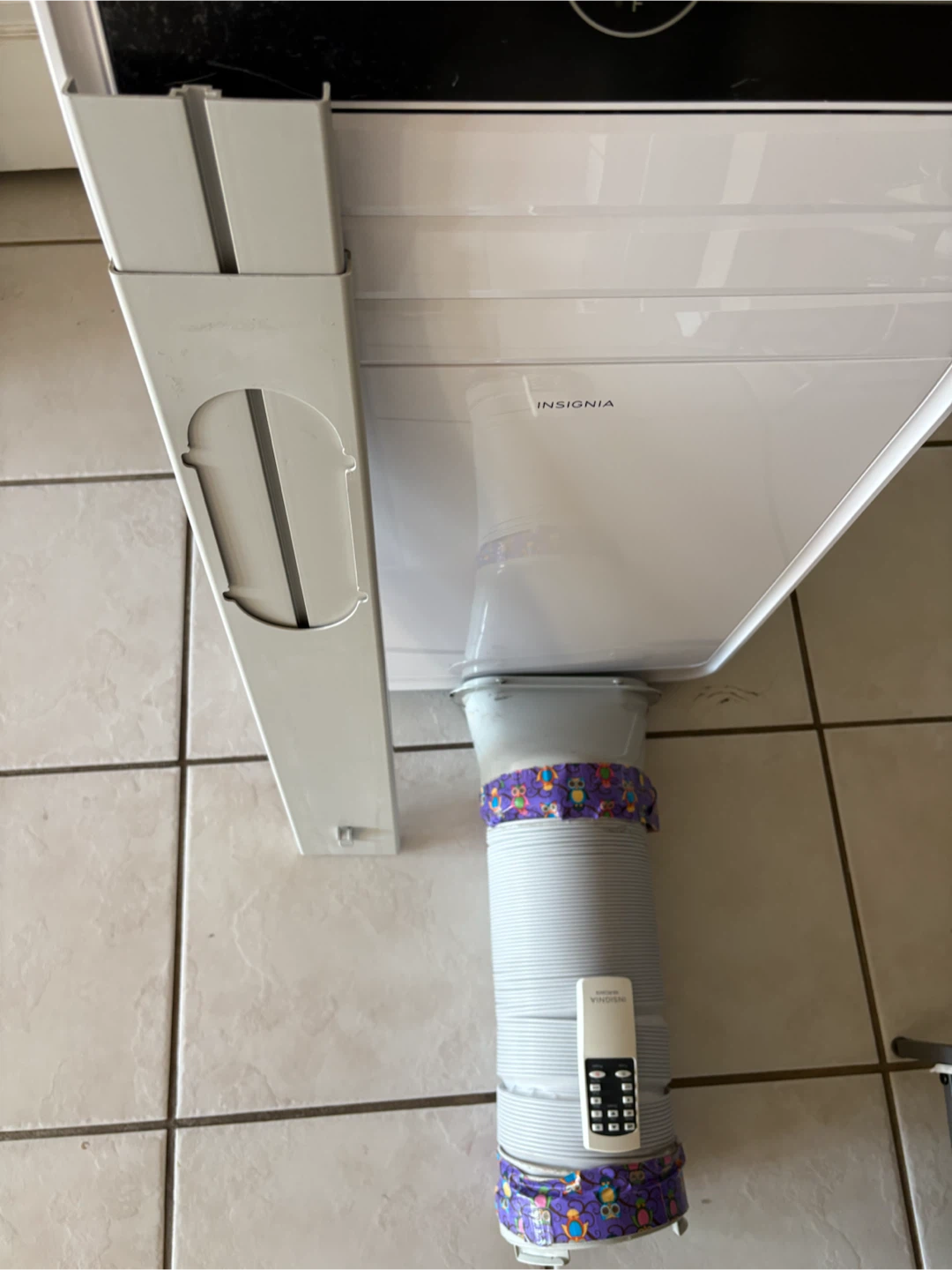 Insignia 10,000 BTU portable air conditioner - like new - $ 280 - photo 5
