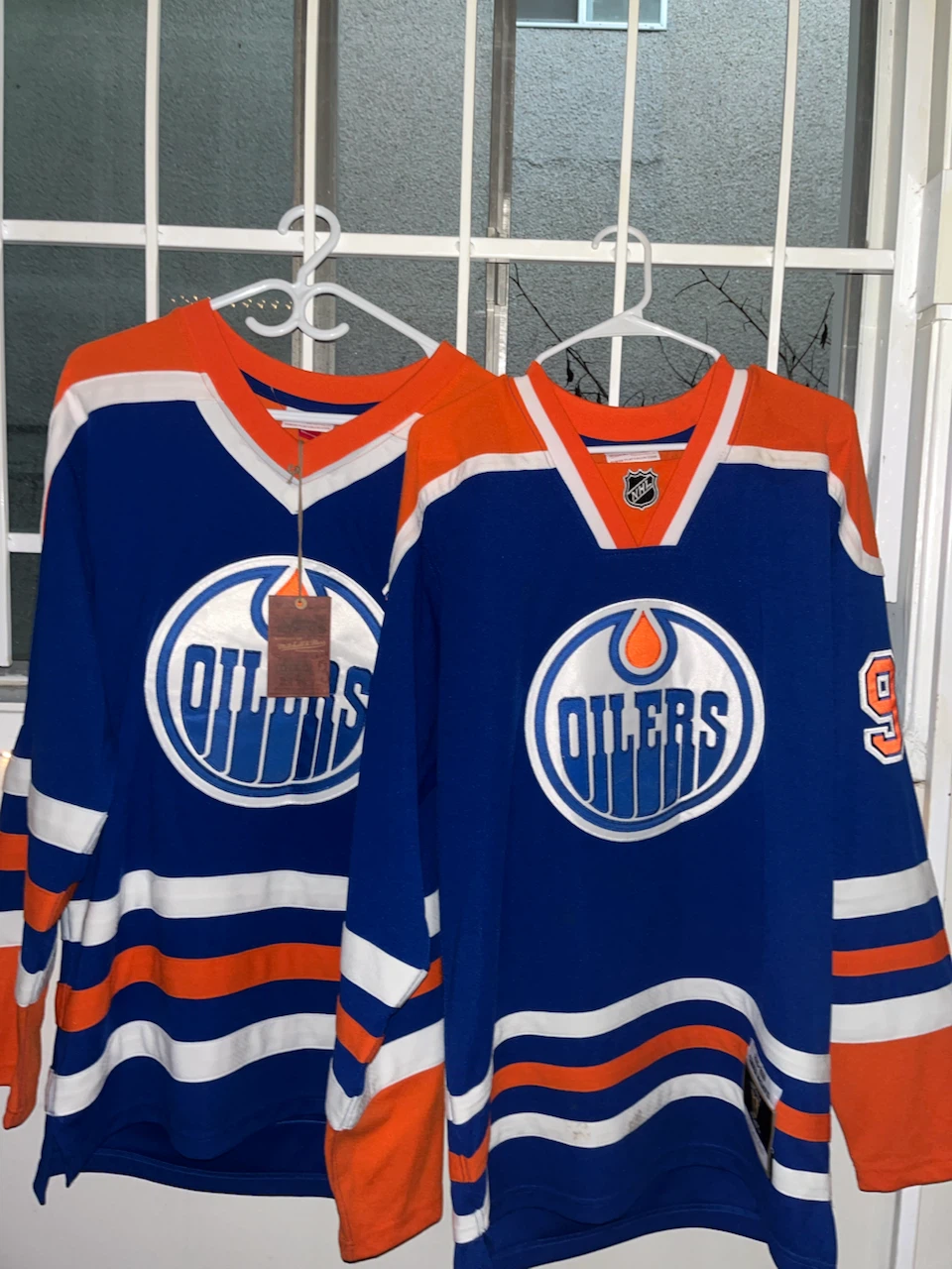 Edmonton Oilers Hockey Jerseys - Messier #11 & McDavid #97 - photo 2