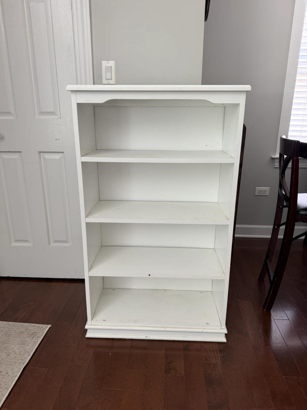 White 4-Shelf Bookshelf / Book Case
