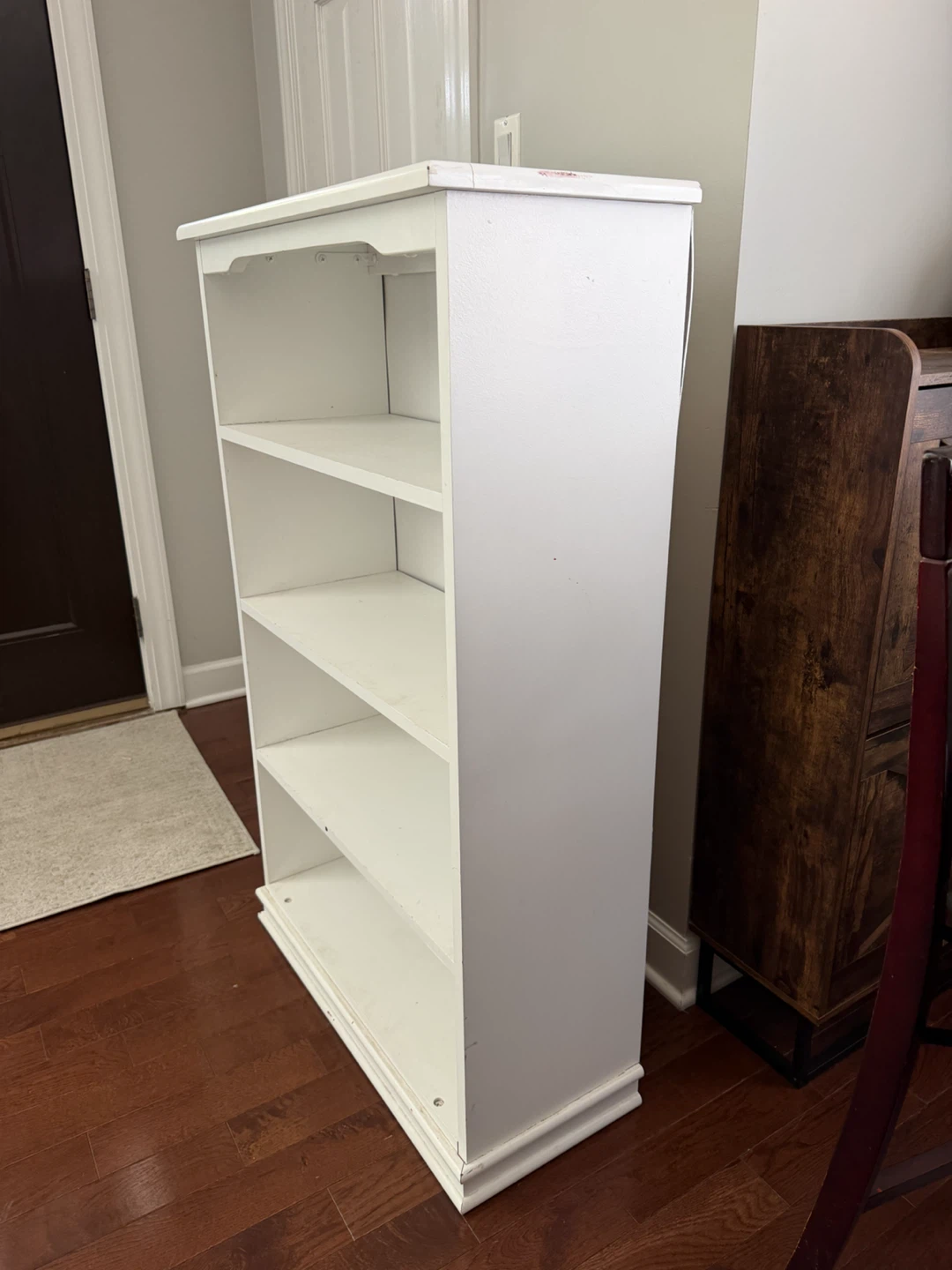 White 4-Shelf Bookshelf / Book Case - photo 4