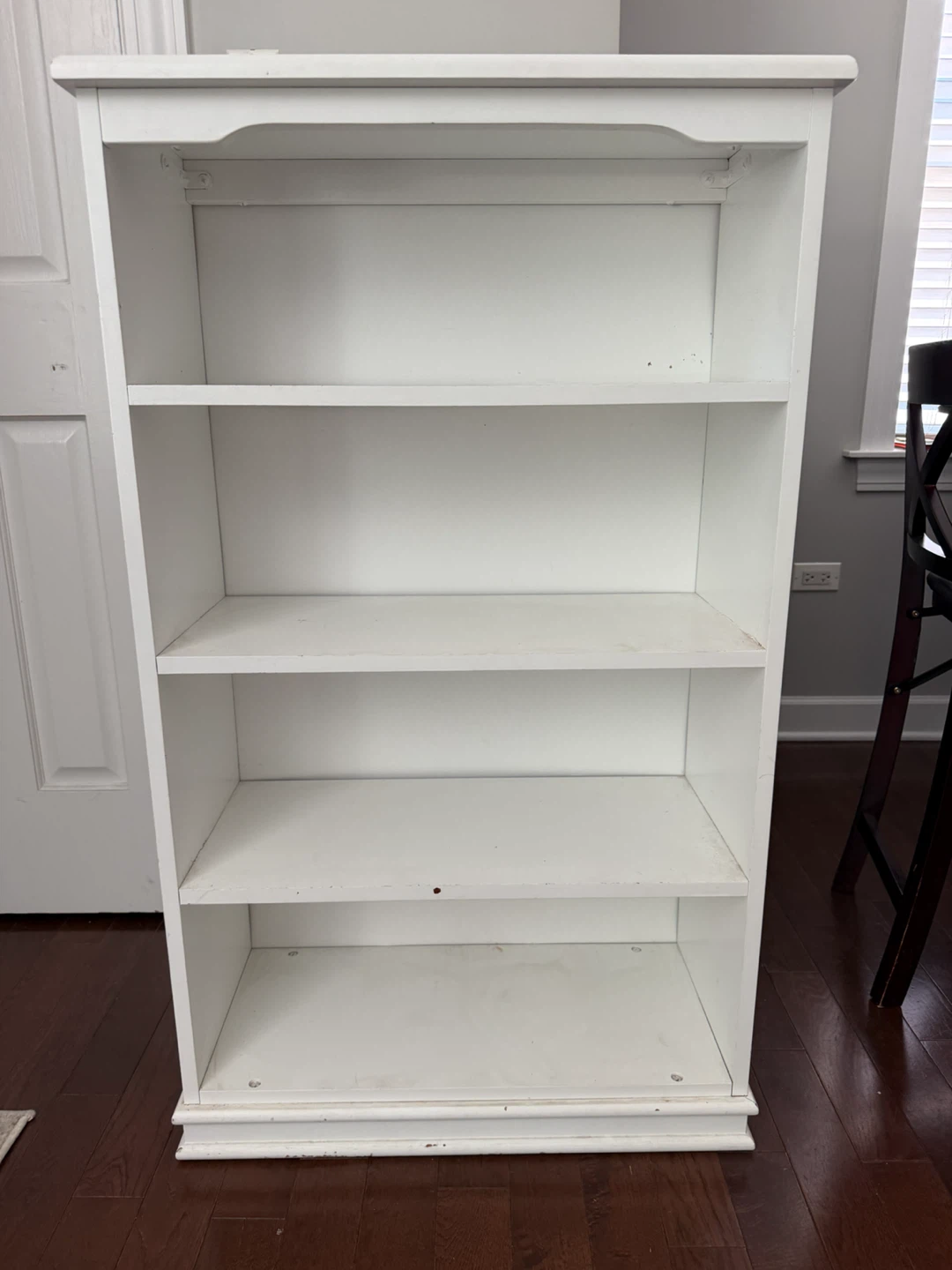 White 4-Shelf Bookshelf / Book Case - photo 5