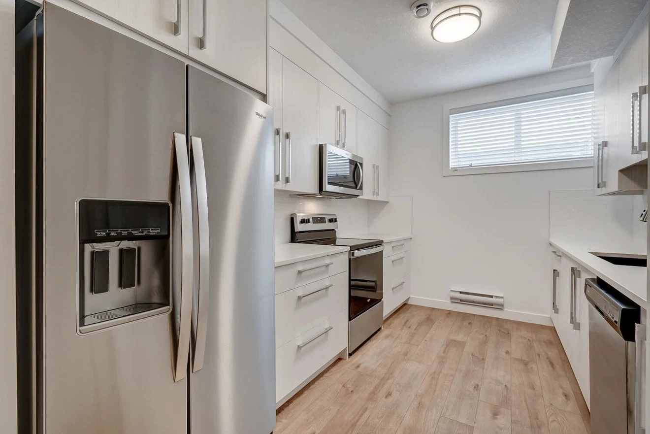1 bed 1 bath - photo 2