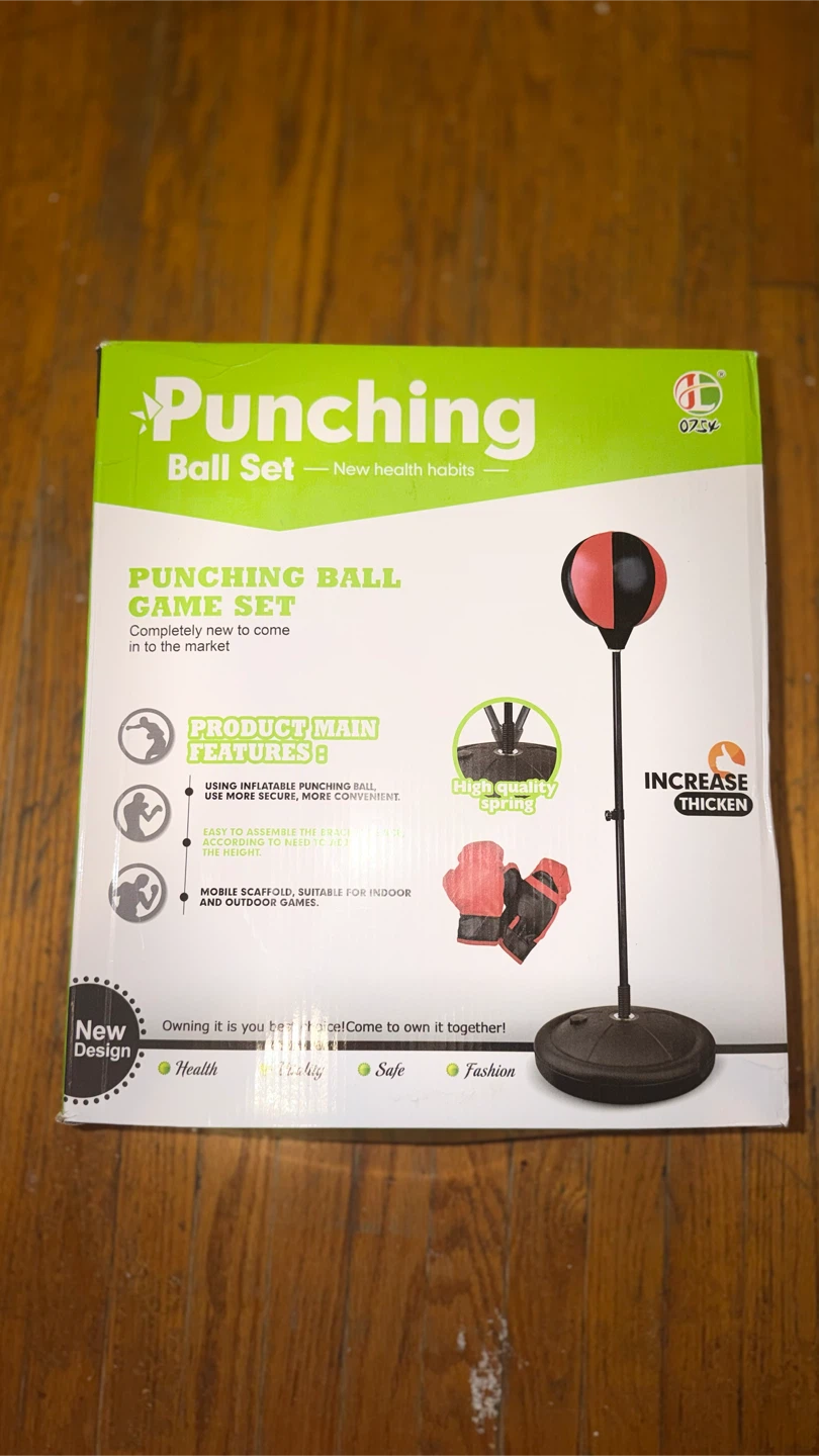 Punching Bag Set With Boxing Gloves
