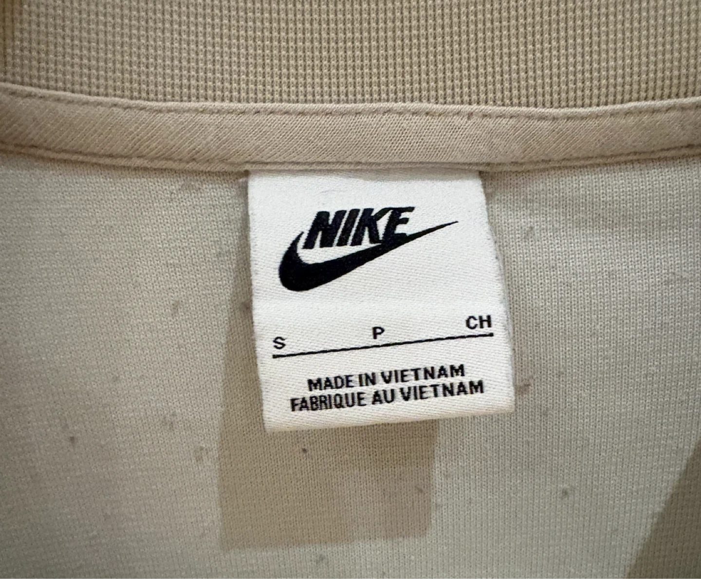 Nike Women’s Fleece Cropped Crew Sweatshirt - photo 3
