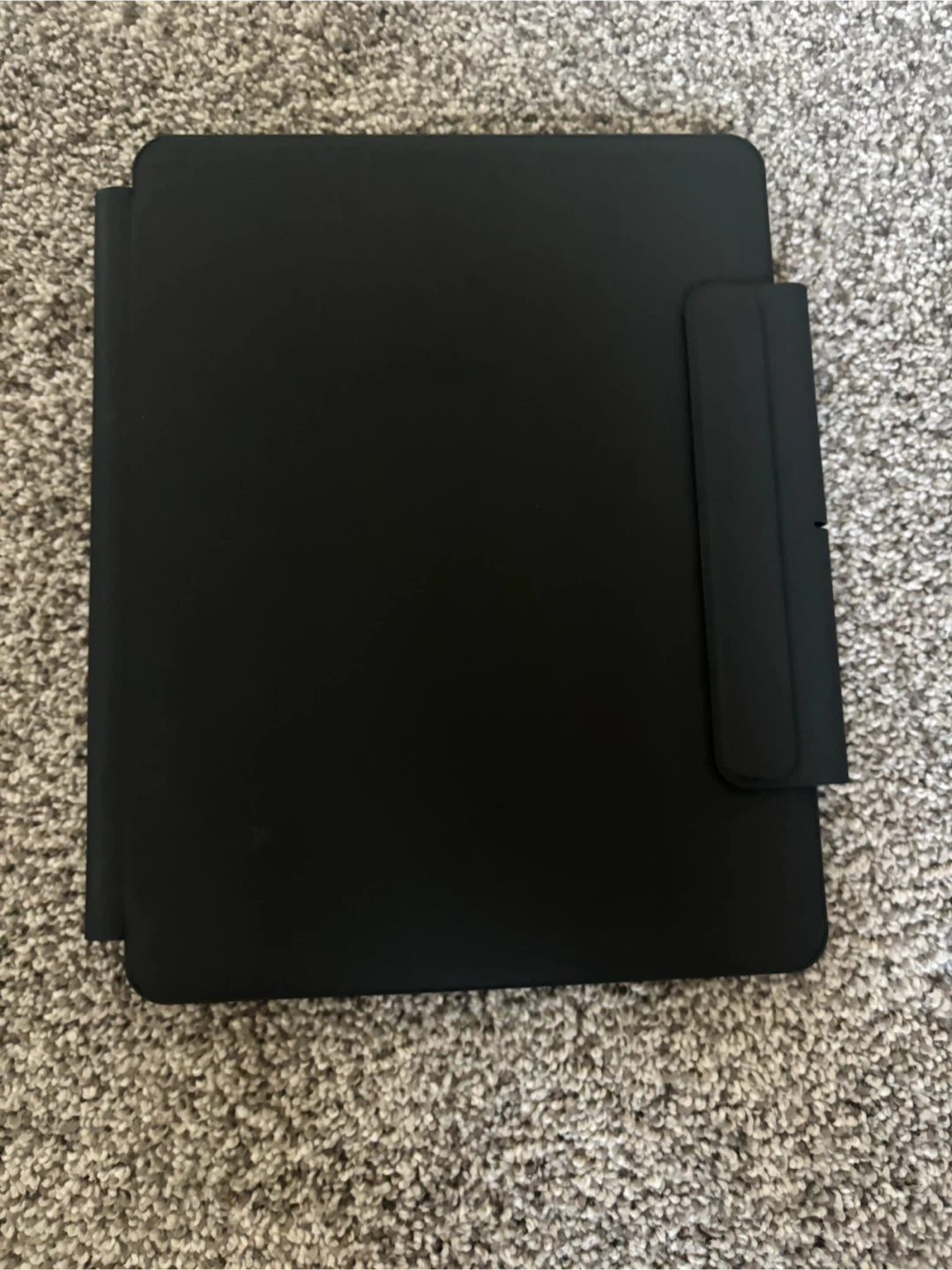 Japanese ESR Magic Keyboard for iPad Air 13-inch - photo 3