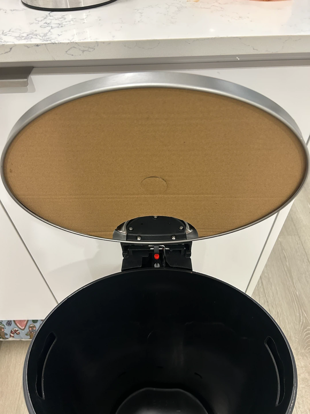30 Litre Stainless Steel Pedal Bin - photo 5