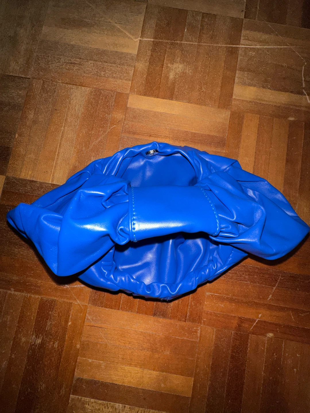 Royal Blue Ruched Handbag - photo 3