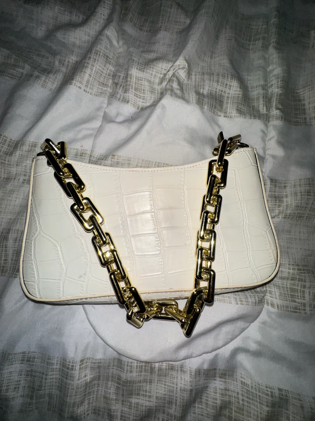 White Croc-Embossed Shoulder Bag with Gold Chain