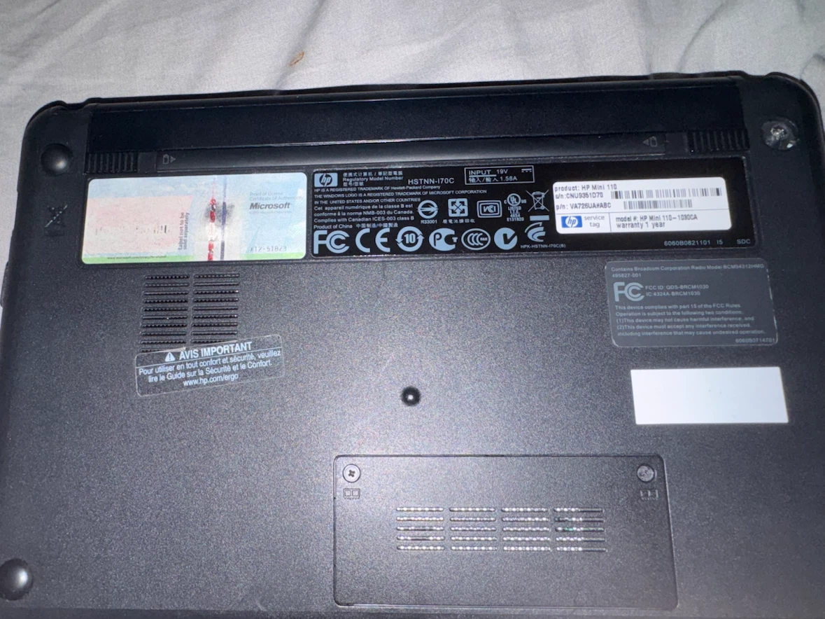 HP Mini 110-1080CA Netbook - Untested - No Charger - photo 3