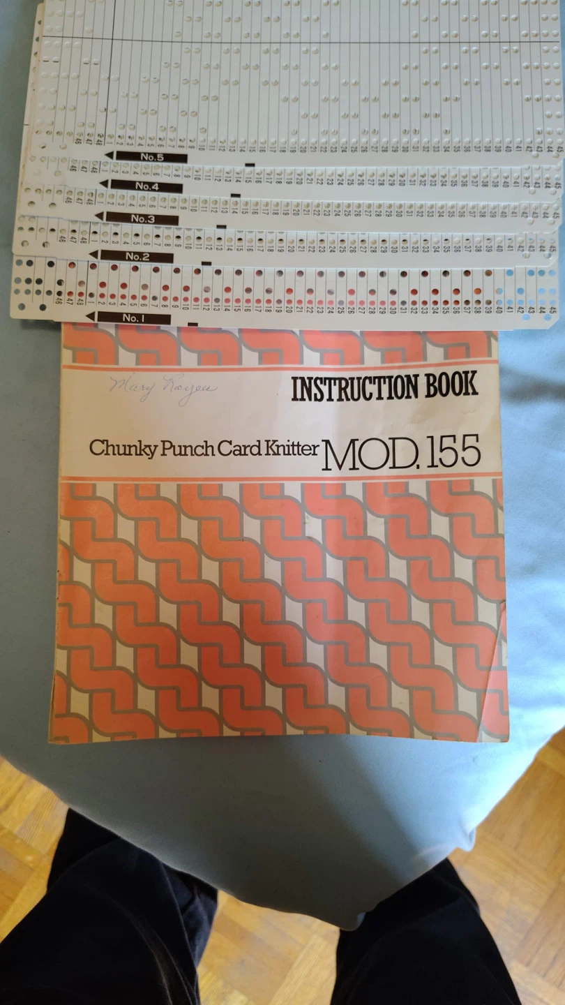 Singer Chunky Punch Card Knitter Mod. 155