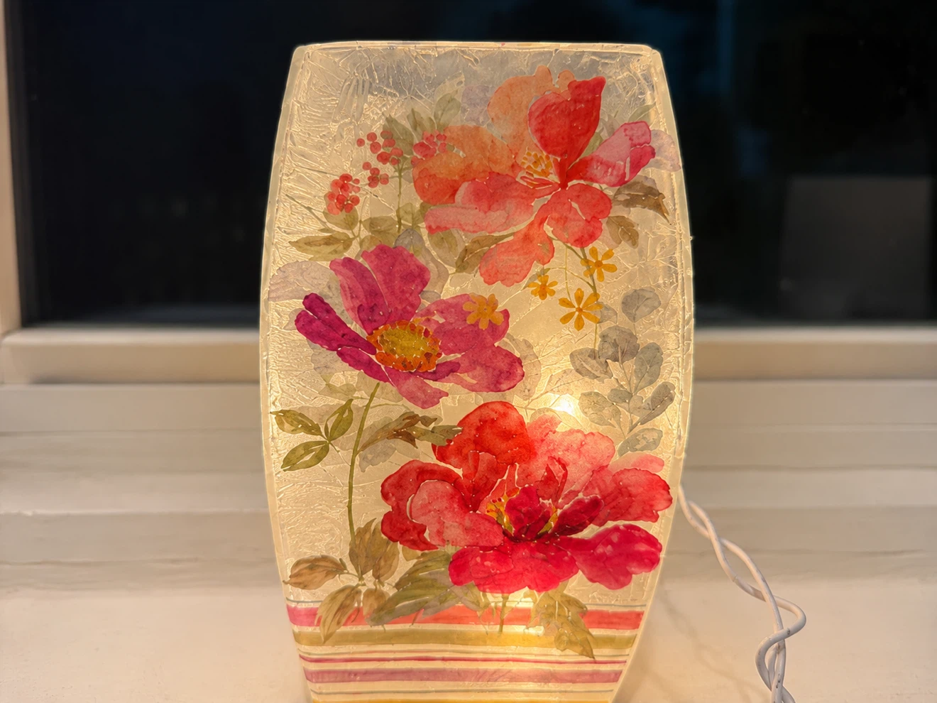 Beautiful Floral Glass Decorative Accent Lamp - photo 2
