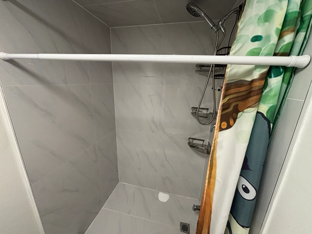 White Tension Shower Curtain Rod - photo 2