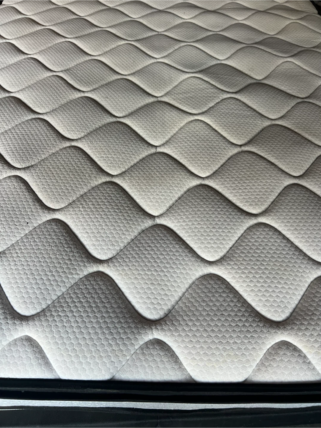 Queen mattress with box spring/free delivery