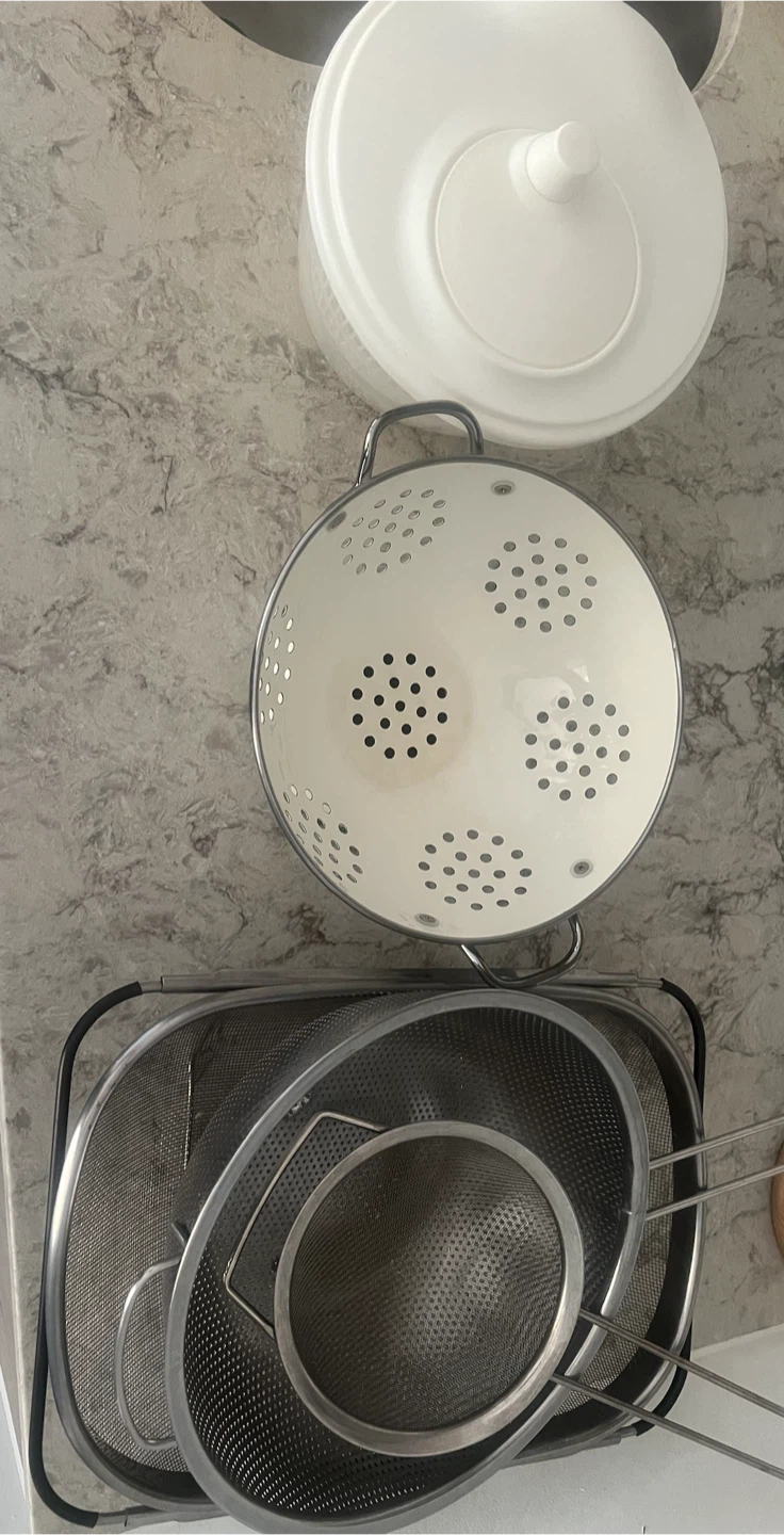 Salad Spinner and Colanders Set