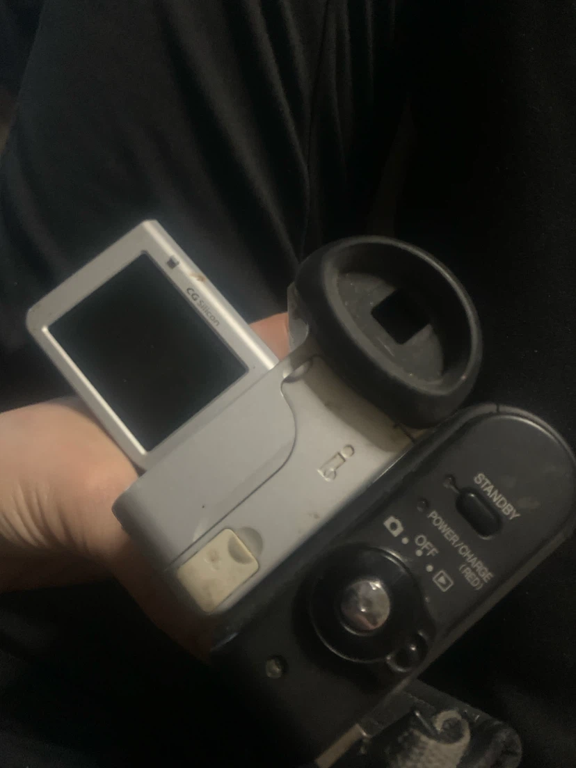 Video Camera - photo 3