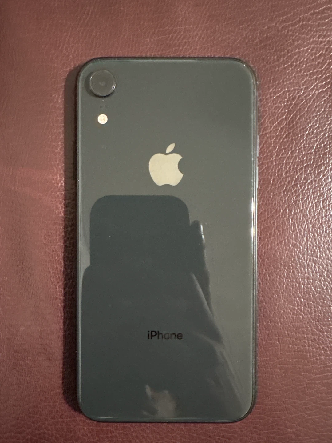 iPhone XR - photo 3