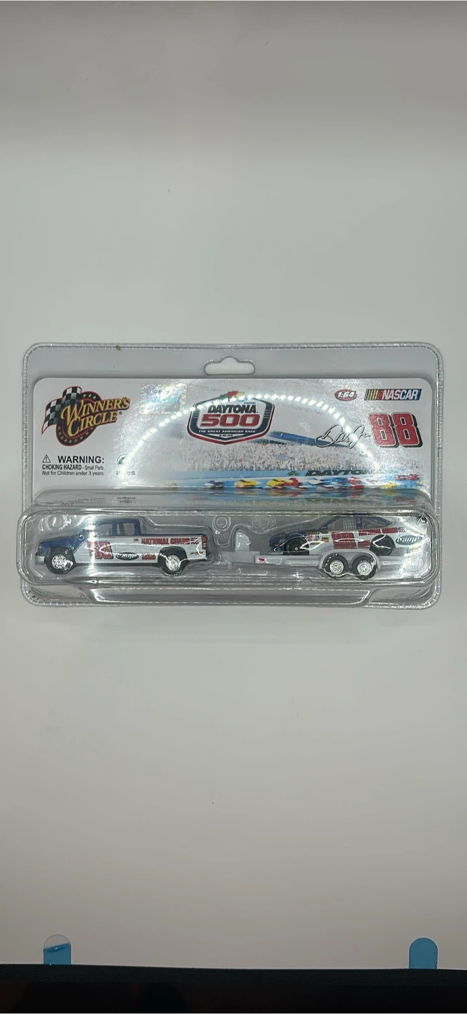 Winner's Circle 1:64 Daytona 500 Dale Jr. #88 Diecast