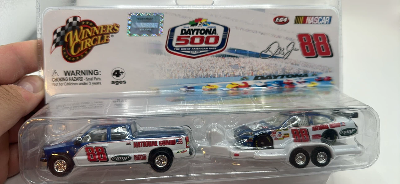 Winner's Circle 1:64 Daytona 500 Dale Jr. #88 Diecast - photo 3