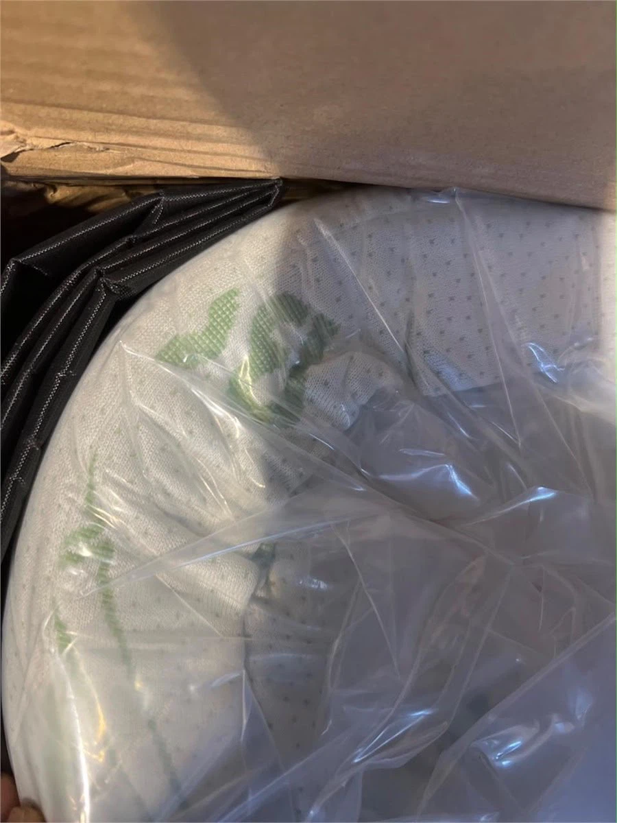 Tri-Folding Mattress- brand new - photo 4
