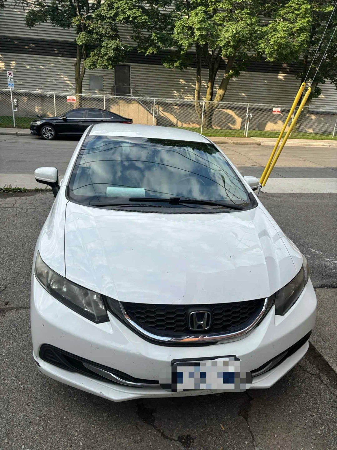 White Honda Civic Sedan - photo 2