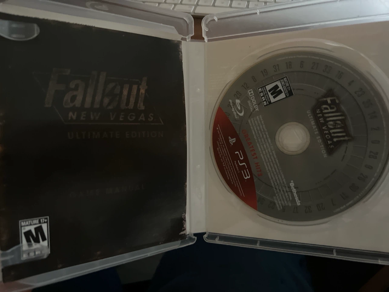 Fallout New Vegas Ultimate Edition PS3 Game - photo 3