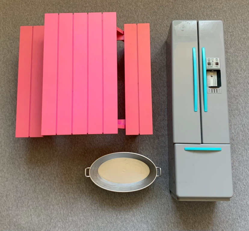 Our Generation - Picnic Table, Basket and Toy Refrigerator