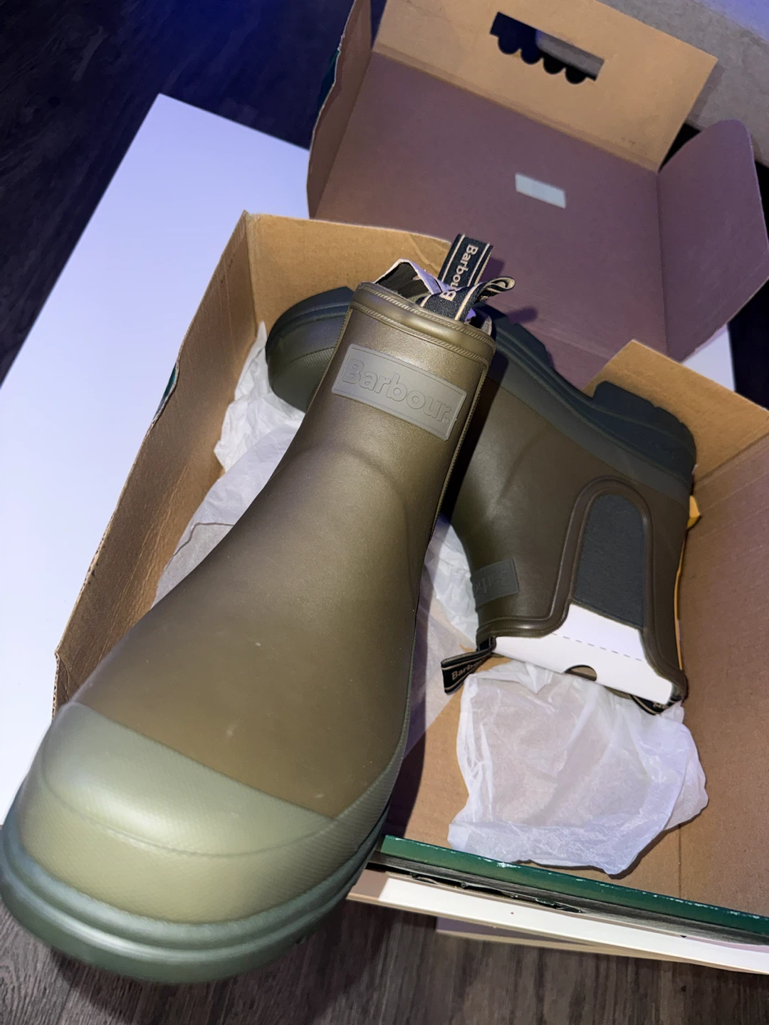 Barbour Footwear Chelsea Boots - Size 11 - photo 2