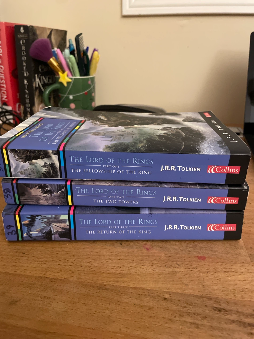 Lord of the Rings Trilogy Book Set - photo 2