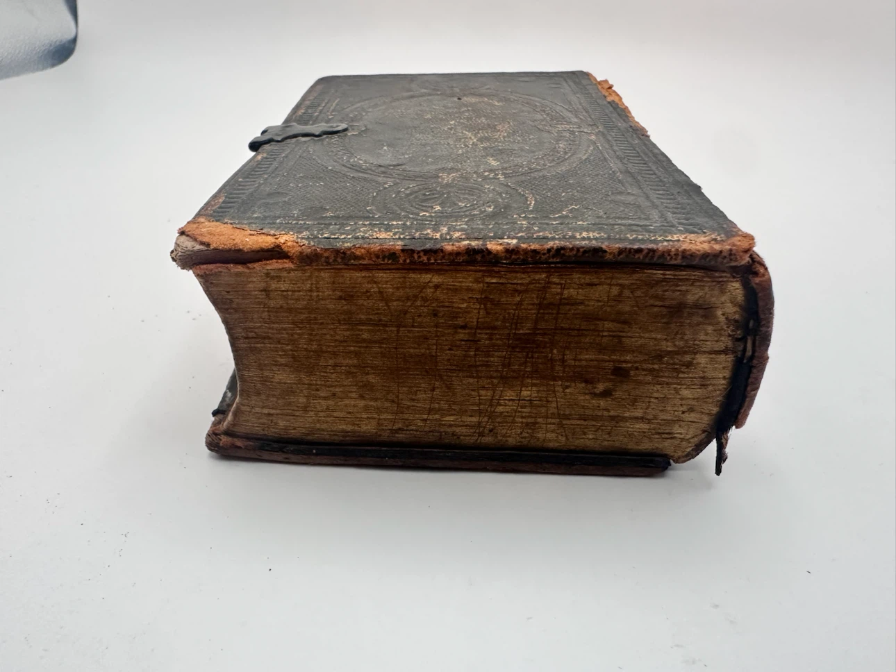 Antique Holy Bible 1862 - photo 5