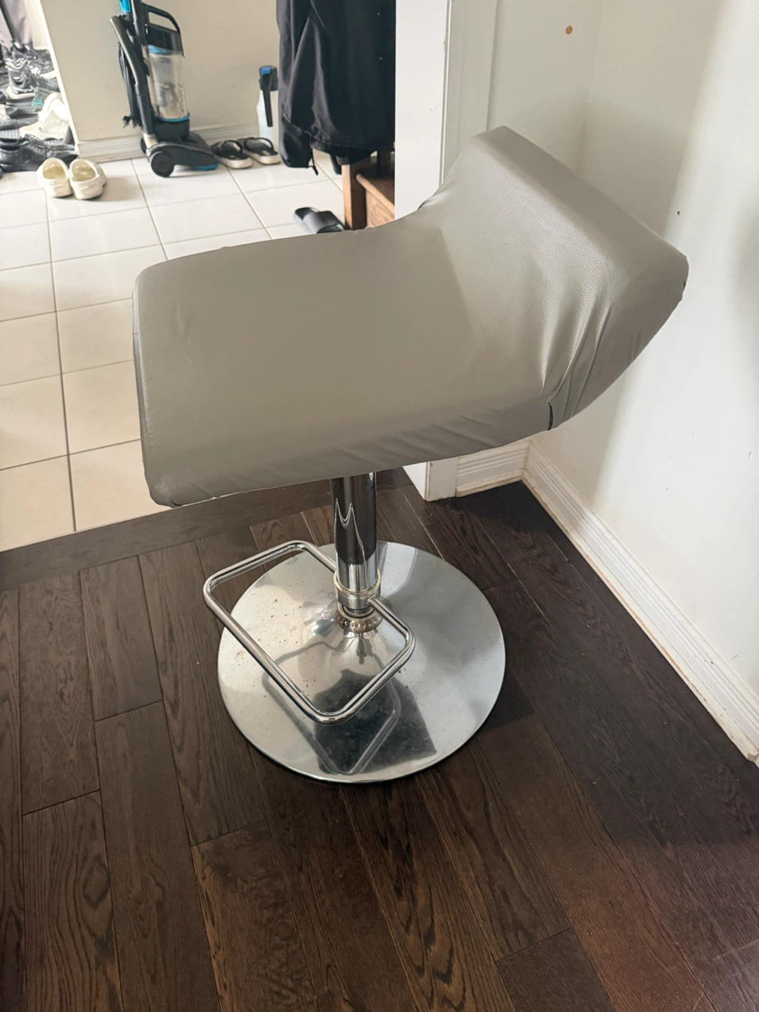 Adjustable Grey Bar Stool - photo 2