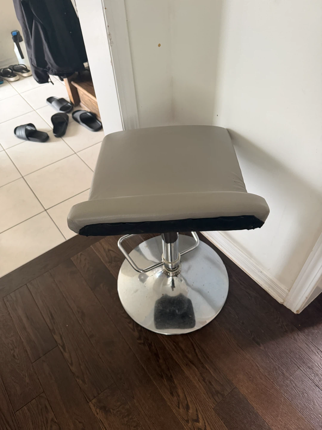 Adjustable Grey Bar Stool - photo 3
