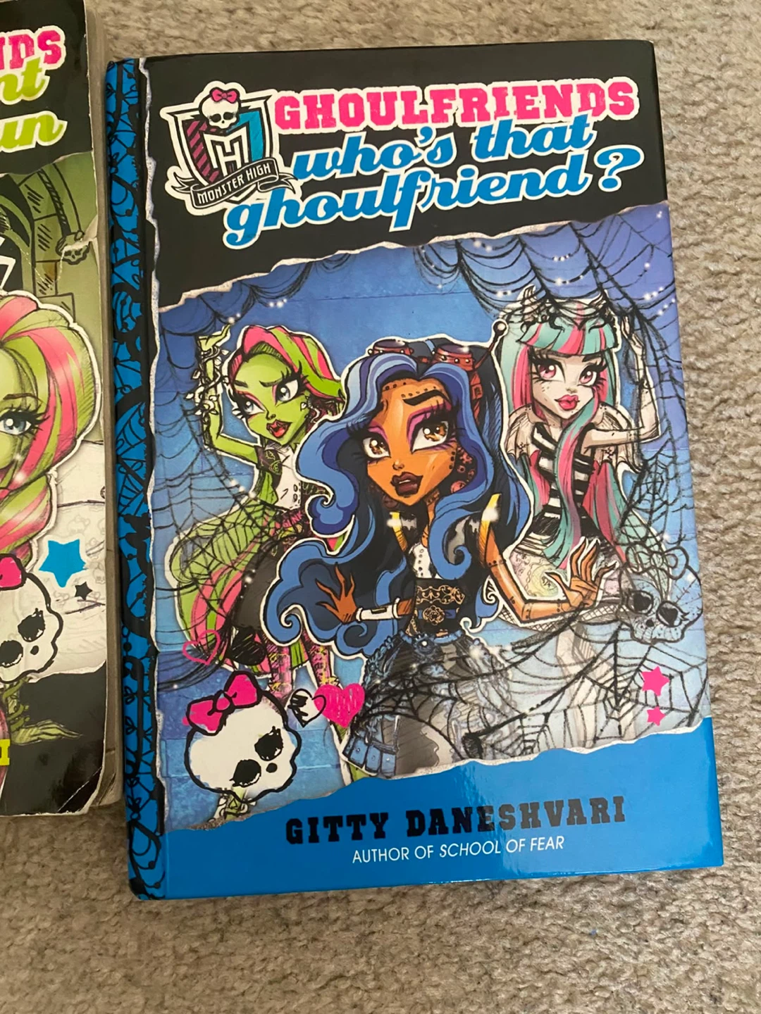 Monster High Ghoulfriends Book Set - photo 4