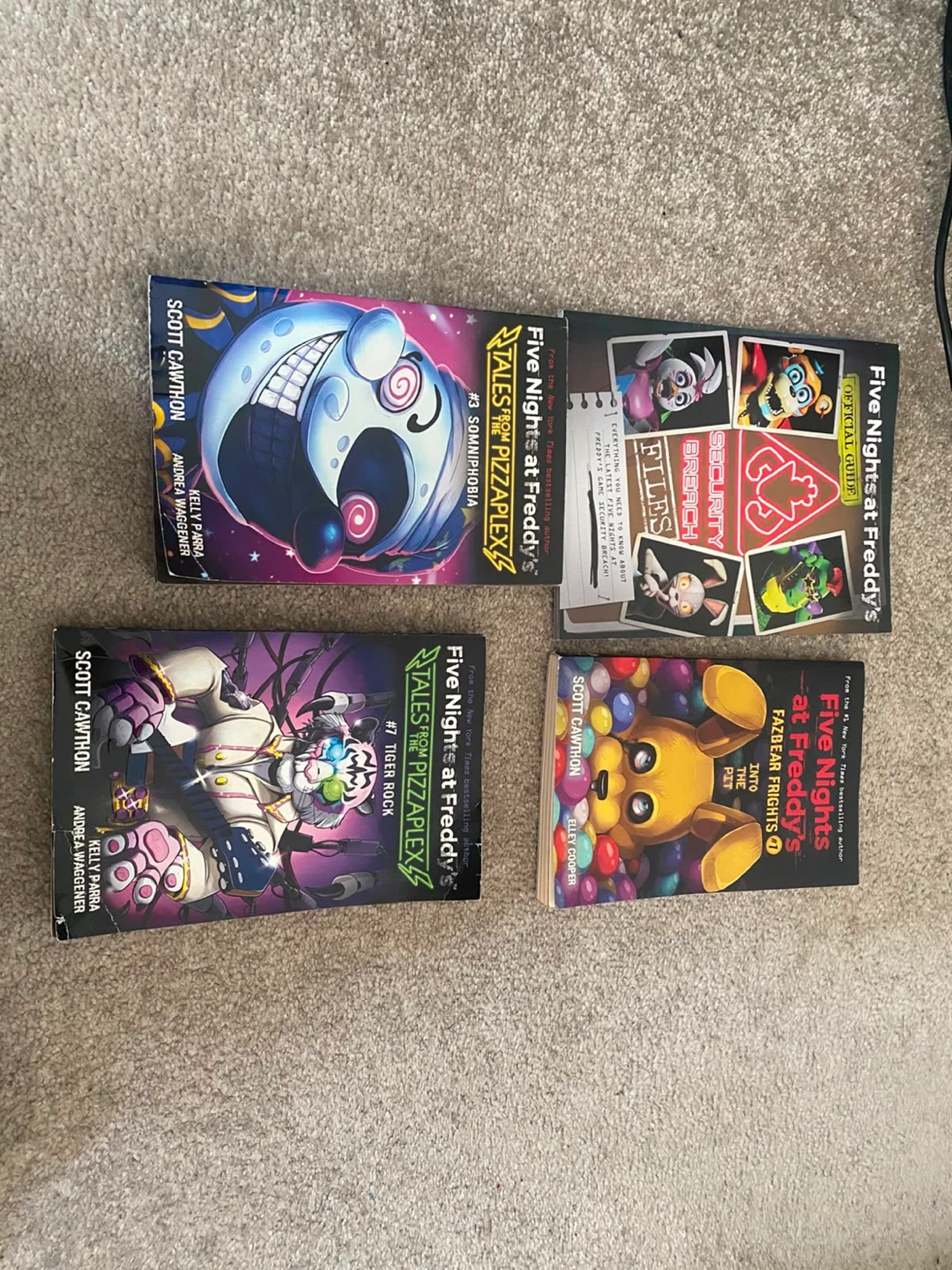 Five Nights at Freddy's Books Bundle