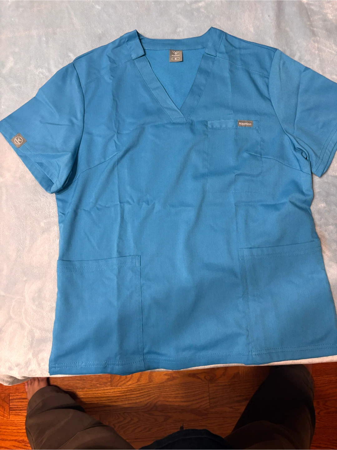 Scrubs Top and Pants Set - photo 2